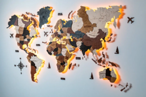 Освітлення світу на ваших стінах: Декоративні карти з підсвіткою
