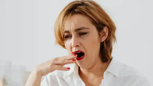 Чому після трапези так зморює, якщо їжа додає сил?