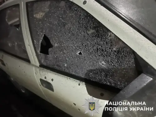 У Чернівцях троє постраждали від вибуху гранати. Медіа повідомляють про…