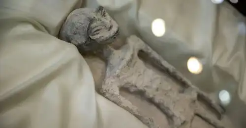 Янголи, дияволи чи прибульці: що приховували американські спецслужби і що збираються розсекретити світу