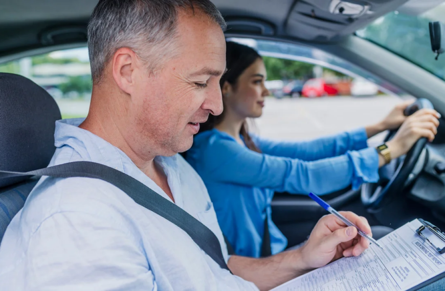 Что нужно знать перед сдачей теории и практики в автошколе
