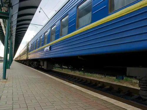 У зв’язку з російськими ударами “Укрзалізниця” посилила заходи безпеки: оновлені…