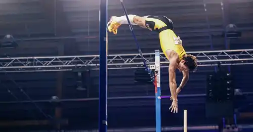 Дюплантіс знову перевершив себе у стрибках із жердиною, встановивши новий&hellip;