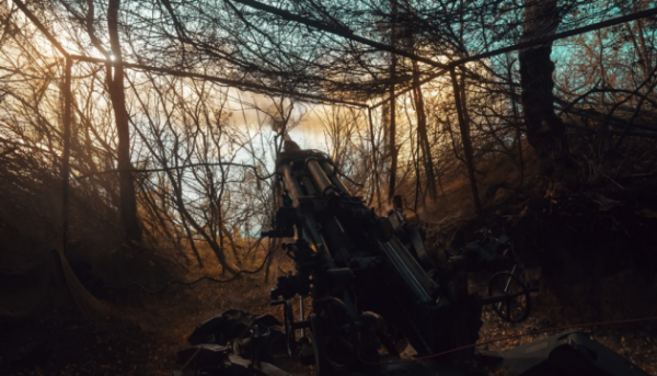 Найзапекліші ділянки: Покровський, Костянтинівський, Гуляйпільський; 128 бойових зіткнень за день.