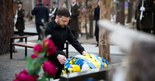 Президент віддав шану полеглим воїнам за Мощун.