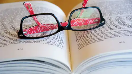 Зовсім не гаджети: науковці виявили справжню винуватицю поширення короткозорості