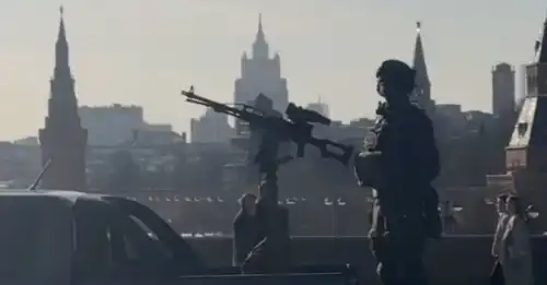 Москва під масованим ударом дронів: знешкоджено більше сотні БПЛА за день.