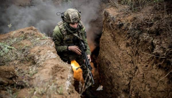 На передовій понад сотня бойових сутичок, половина – в районах&hellip;
