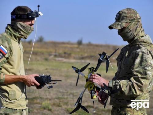 Позначка “ПРЕСА” не гарантує безпеку. “Репортери без кордонів” оприлюднили рекомендації для працівників…
