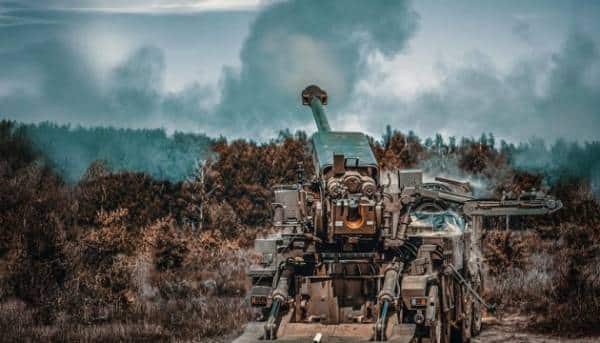 Найбільш запеклі бої тривають на Покровському та Костянтинівському відтинках; за…