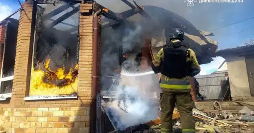 Росія запустила 128 безпілотників із п’яти векторів, є влучання в…