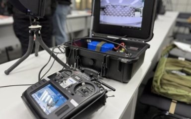 Федоров: Впроваджуємо всезагальні наземні дрон-станції на оптиці для армії.