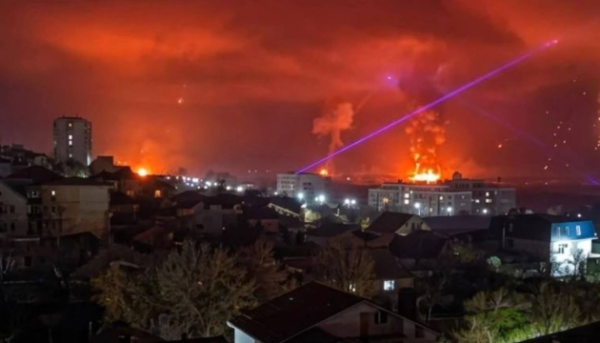 Генштаб засвідчив пошкодження нафтового комплексу в Новоросійську та літака-амфібії Бе-12.