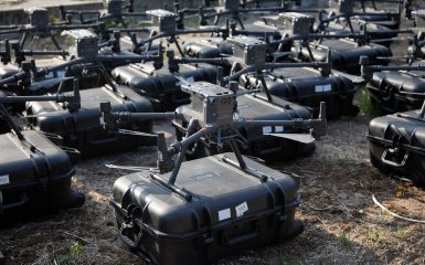 Україна долучилася до створення британського рою дронів на основі штучного&hellip;