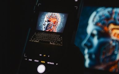 У Франції штучний інтелект виявив злочинця, що розбещував дітей.