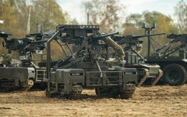 Україна має намір створити 25 тисяч сухопутних дронів для передової