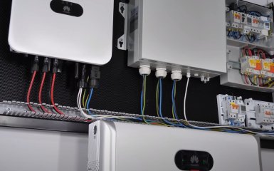 Китай має можливість віддалено контролювати певне електрообладнання на території України.