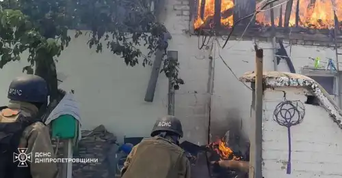 Російські війська здійснили повторну атаку на рятувальників у Нікополі.