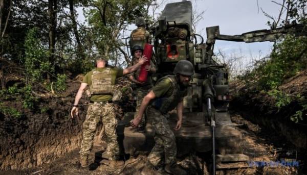 Збільшення бойової активності на сході: Трегубов повідомляє про великий наступ…