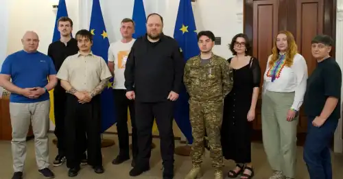 Стефанчук зустрівся з представниками ЛГБТК+ спільноти для розгляду Цивільного кодексу