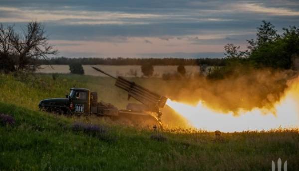 На передовій за минулу добу сталося 227 бойових зіткнень, найбільш напружена обстановка спостерігається на Покровському та Костянтинівському напрямках.
