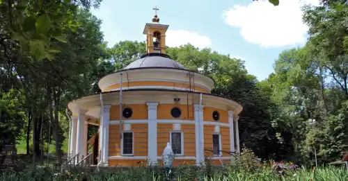 Межигір’я, Аскольдова могила чи Лавра: яке місце найкраще підходить для Національного пантеону