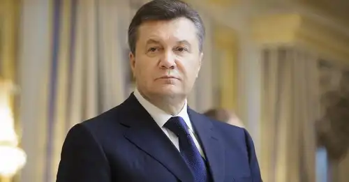 Дочка Януковича покинула соціальні мережі після репортажу ЗМІ про життя Януковича в Росії