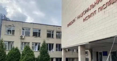 Внаслідок російського удару по Києву постраждали корпус та студентський гуртожиток&hellip;
