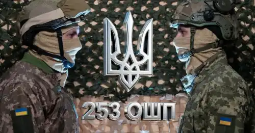 “Бджола-бабайка” завдає удару: відео “полювання” полку “Арей” на загарбників набирає&hellip;
