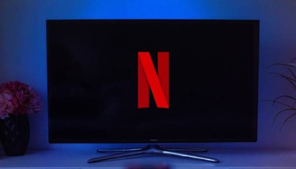 Netflix купив біографічний фільм “Аведон”, прем’єра якого відбудеться цього року.