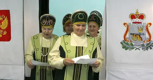 Російські вибори 2026 року: брак пального, мобілізаційний страх та вплив Зеленського