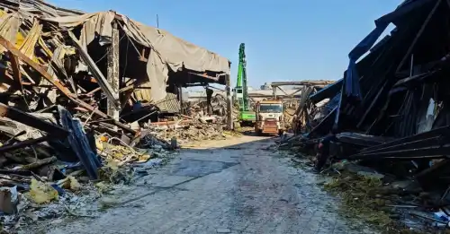 У Кривому Розі вже четвертий день тривають пошуково-рятувальні роботи – триває пошук людей.