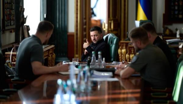 Зеленський підсумував операцію в Новоросійську: Саме Росія може і повинна завершити цю війну