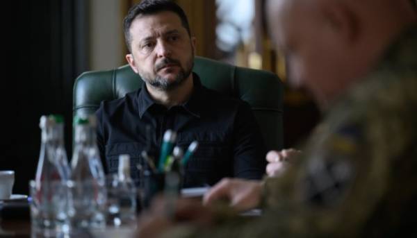 Зеленський: Україні необхідно 10% запасів ракет Patriot від США для протидії російським балістичним ударам.