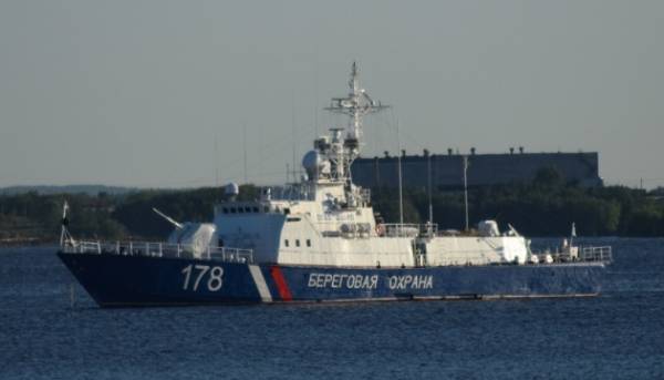 СБУ уразила дронами два російські патрульні кораблі в Криму – «Балаклава» та «Керч».