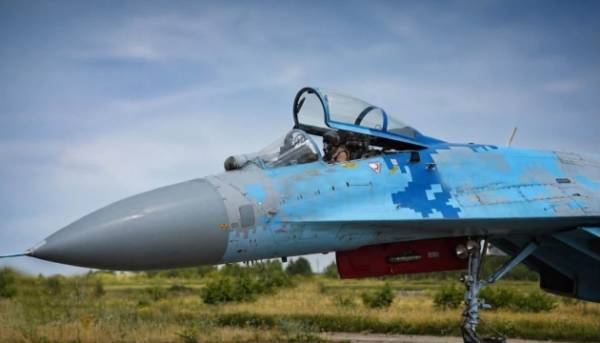 Льотчик винищувача Су-27 ліквідував російський командний пункт та операторів безпілотників.