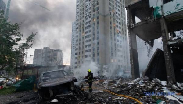 ООН: За липень, як наслідок бойових дій, загинуло 437 мирних жителів України, при цьому столиця України опинилася серед міст, що зазнали найбільших втрат.