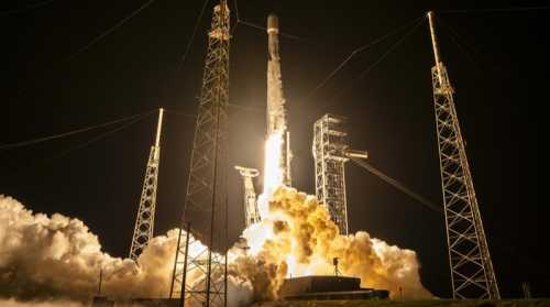 SpaceX встановила новий рекорд, запустивши два ракети Falcon 9 з інтервалом у 38 хвилин.