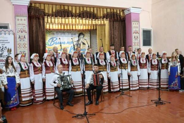Волинське село зібрало зірок пісні з двох областей