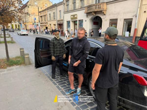 НАБУ викрило мільйонну схему легалізації посадовця Офісу Генпрокурора