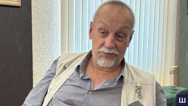 Чернівецькі майстри вдихнули життя у столітній австрійський рояль