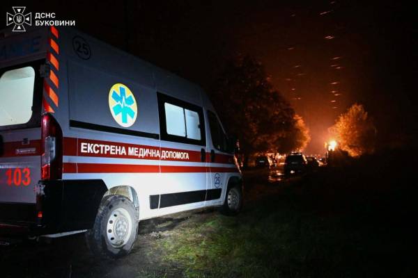 Наслідки російської атаки на Буковину.