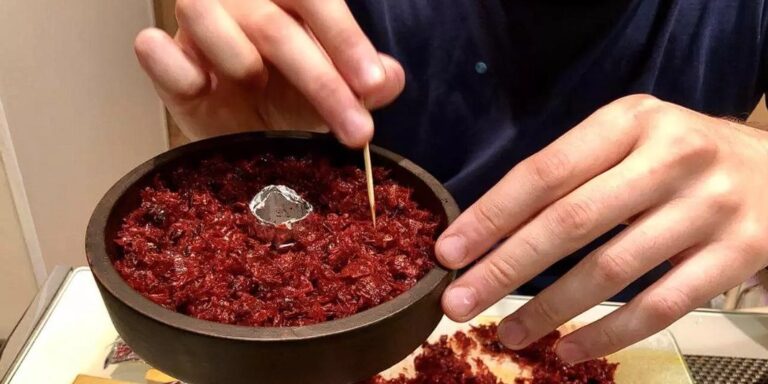 Секреты укладки и прогрева: как выжать максимум вкуса из крепкой кальянной смеси